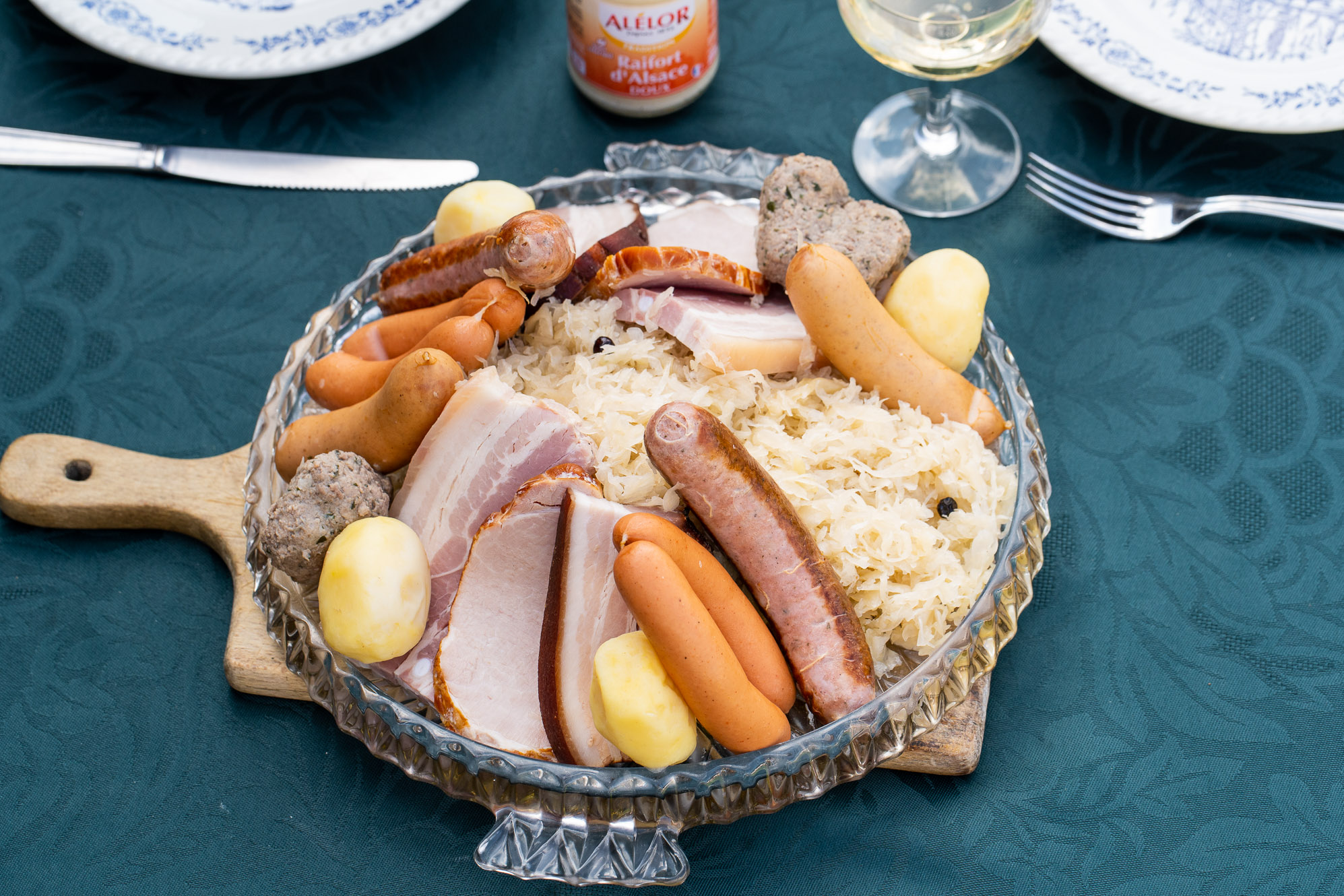 choucroute garnie alsacienne